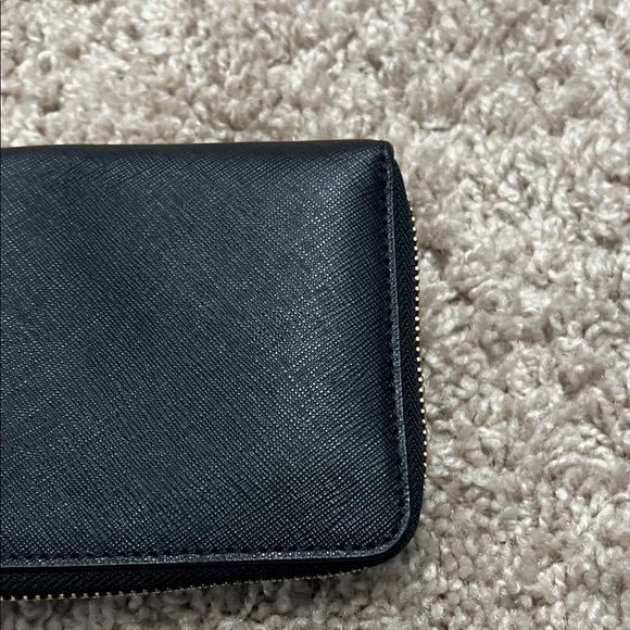 Tory Burch Black Zip-Around Wallet - Picture 9 of 15